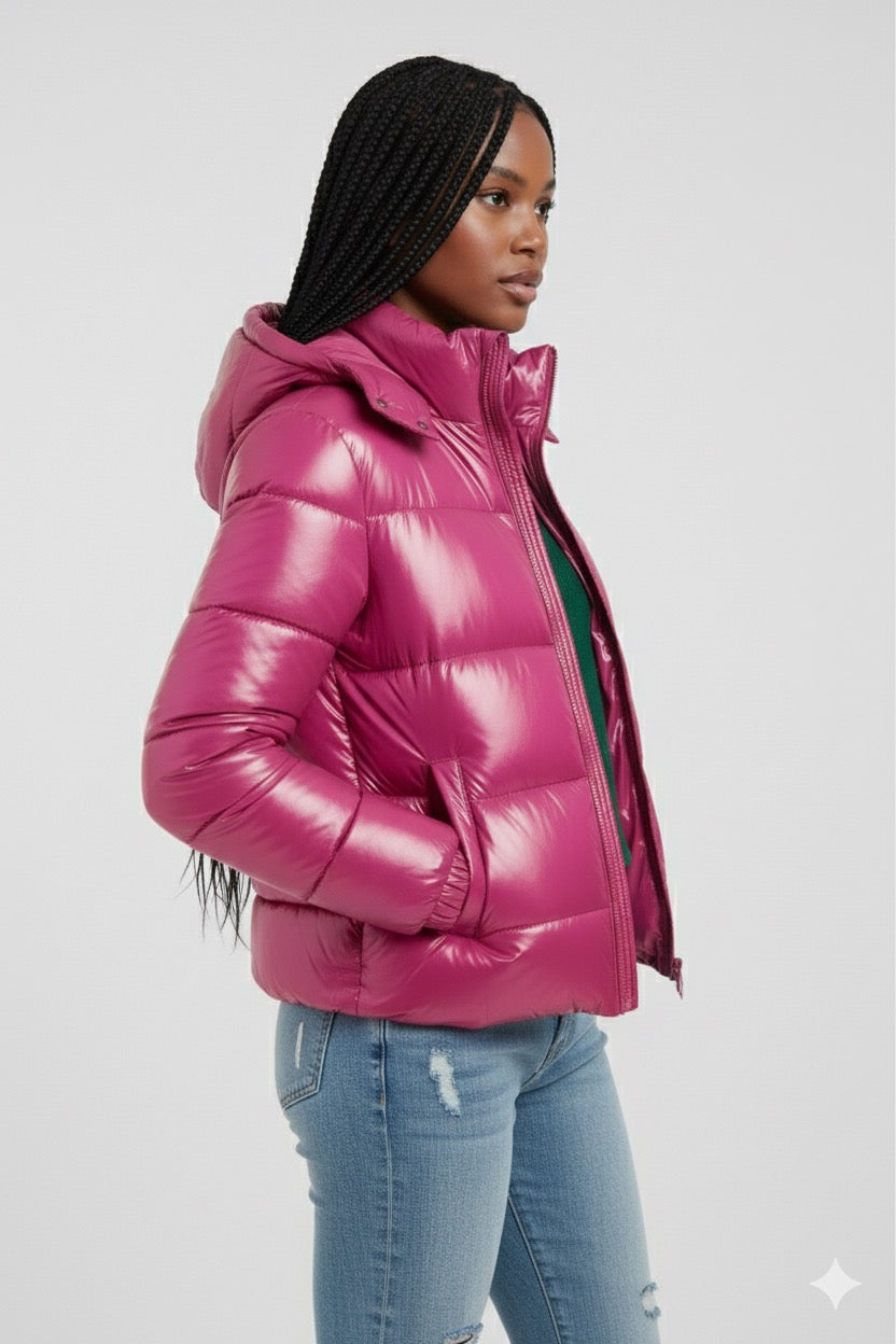 Doudoune à capuche haute brillance en Rose