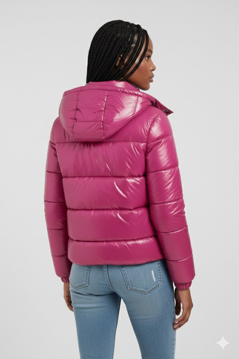 Doudoune à capuche haute brillance en Rose